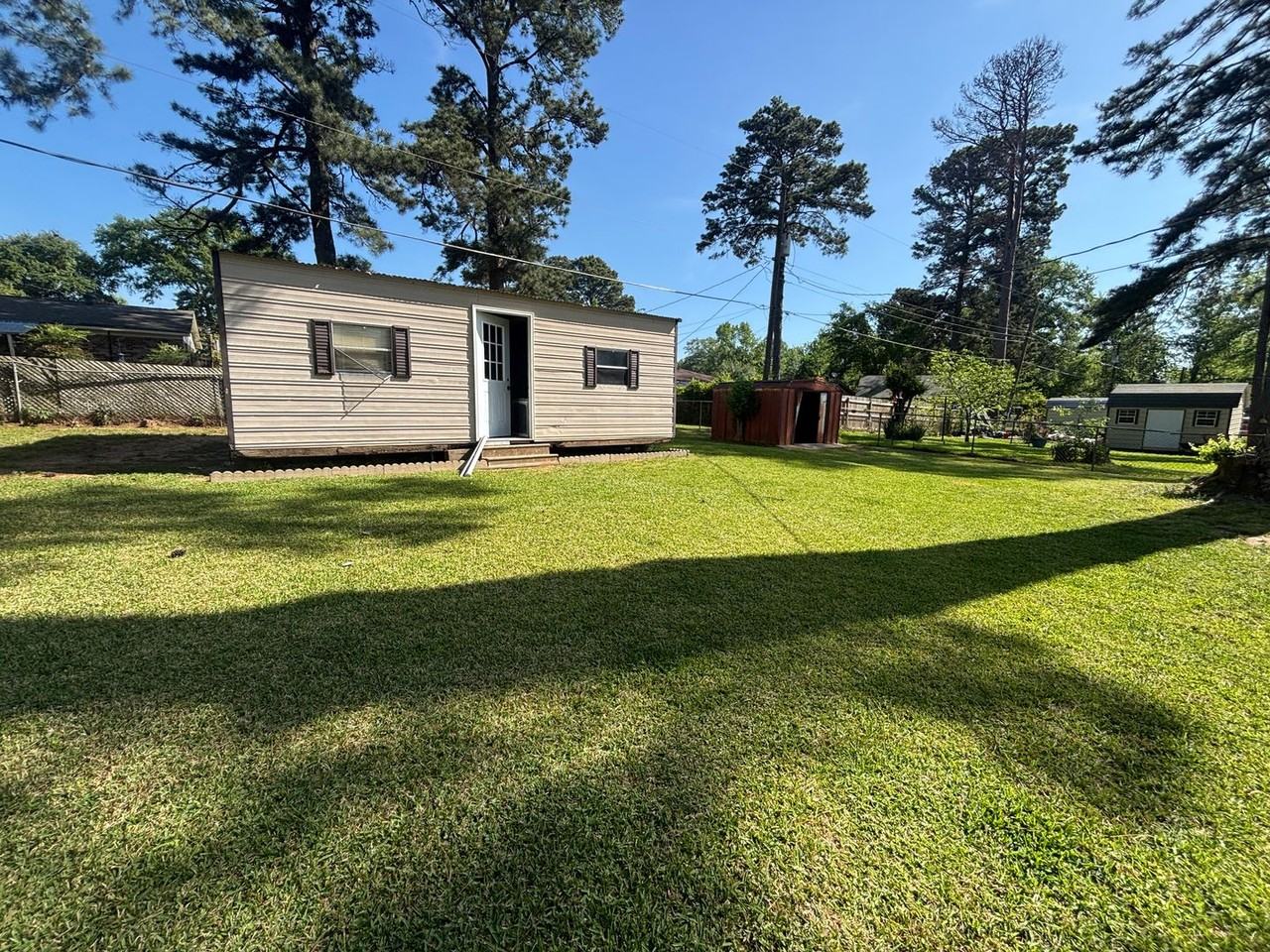 2838 Jody Ln - Photo 2 of 15