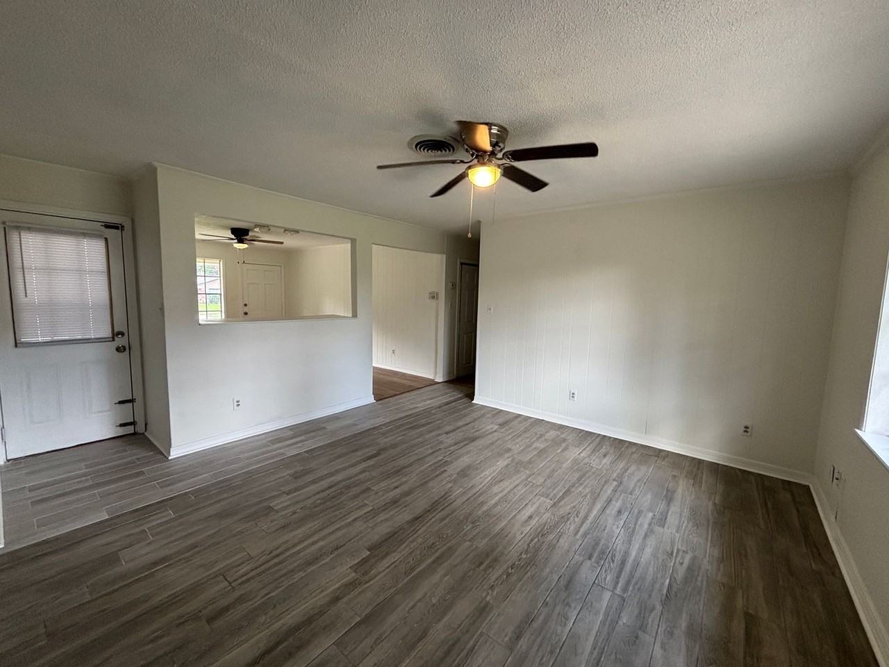 2838 Jody Ln - Photo 4 of 15