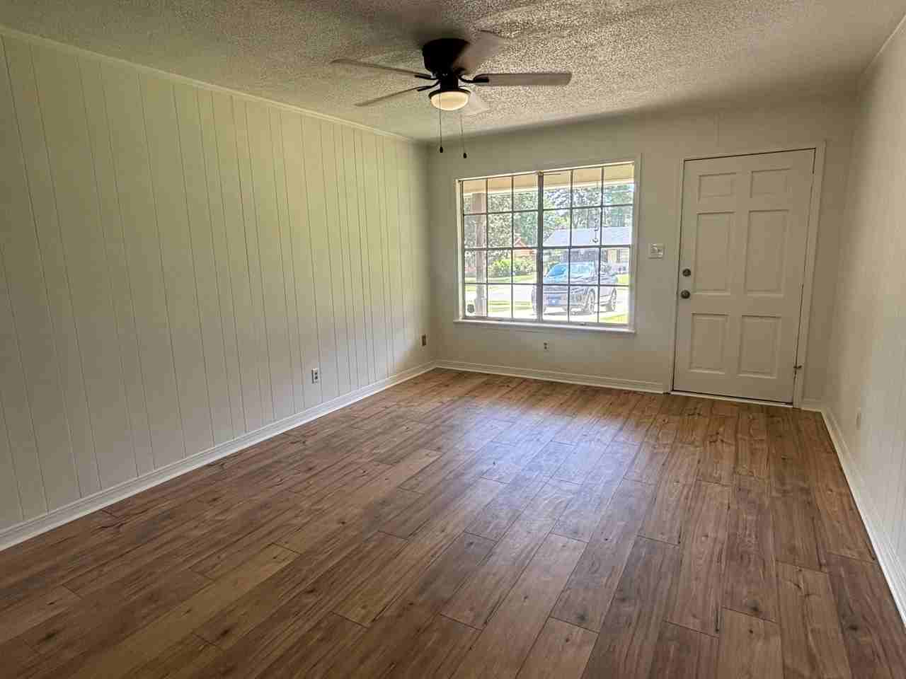 2838 Jody Ln - Photo 6 of 15