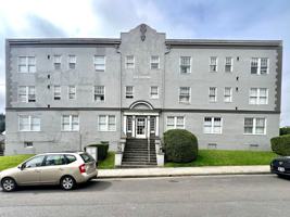 featured image of 109 S 9th St
