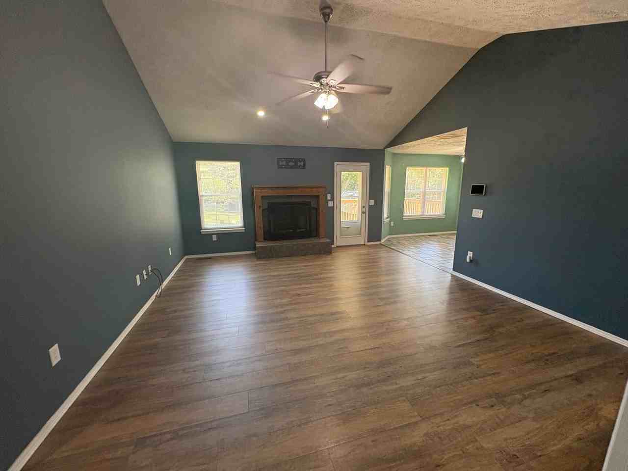 5118 N Graybrooke Dr - Photo 2 of 21