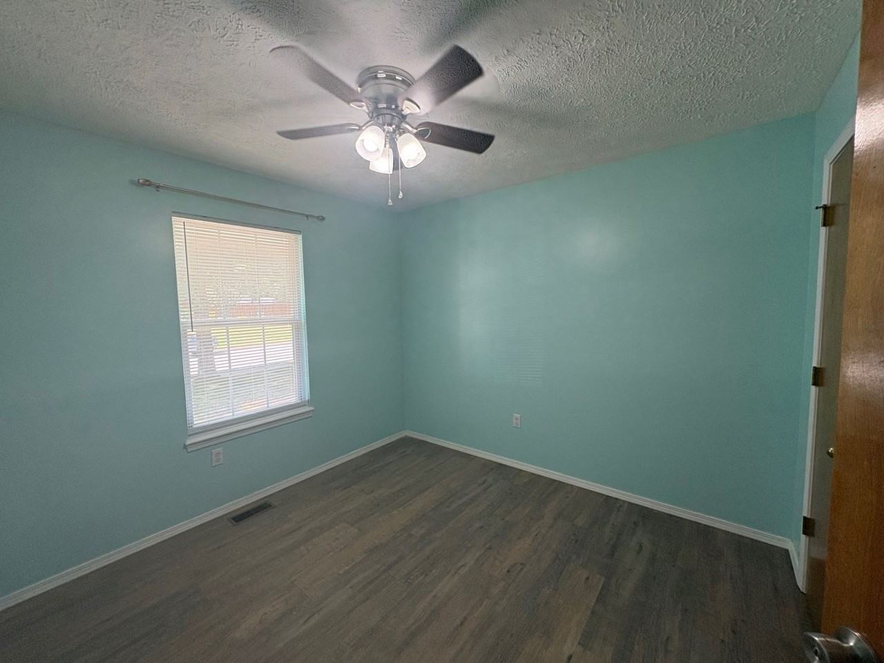 5118 N Graybrooke Dr - Photo 7 of 21