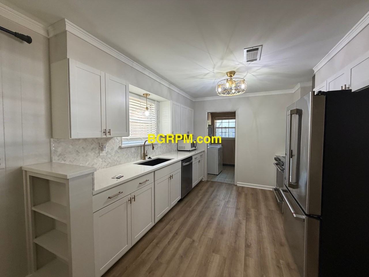 2210 Crestwood Rd - Photo 2 of 12