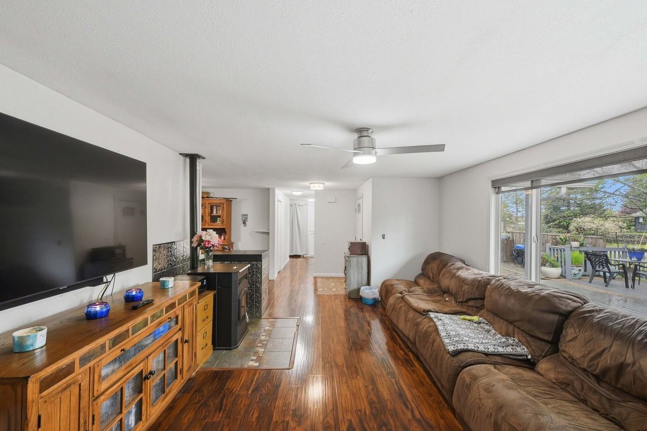 510 S Cammann St - Photo 5 of 20