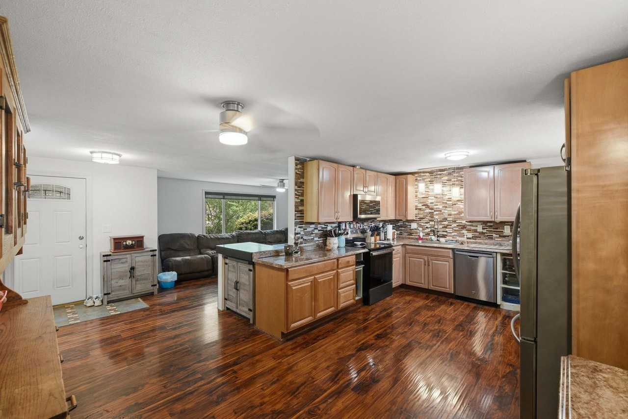 510 S Cammann St - Photo 7 of 20