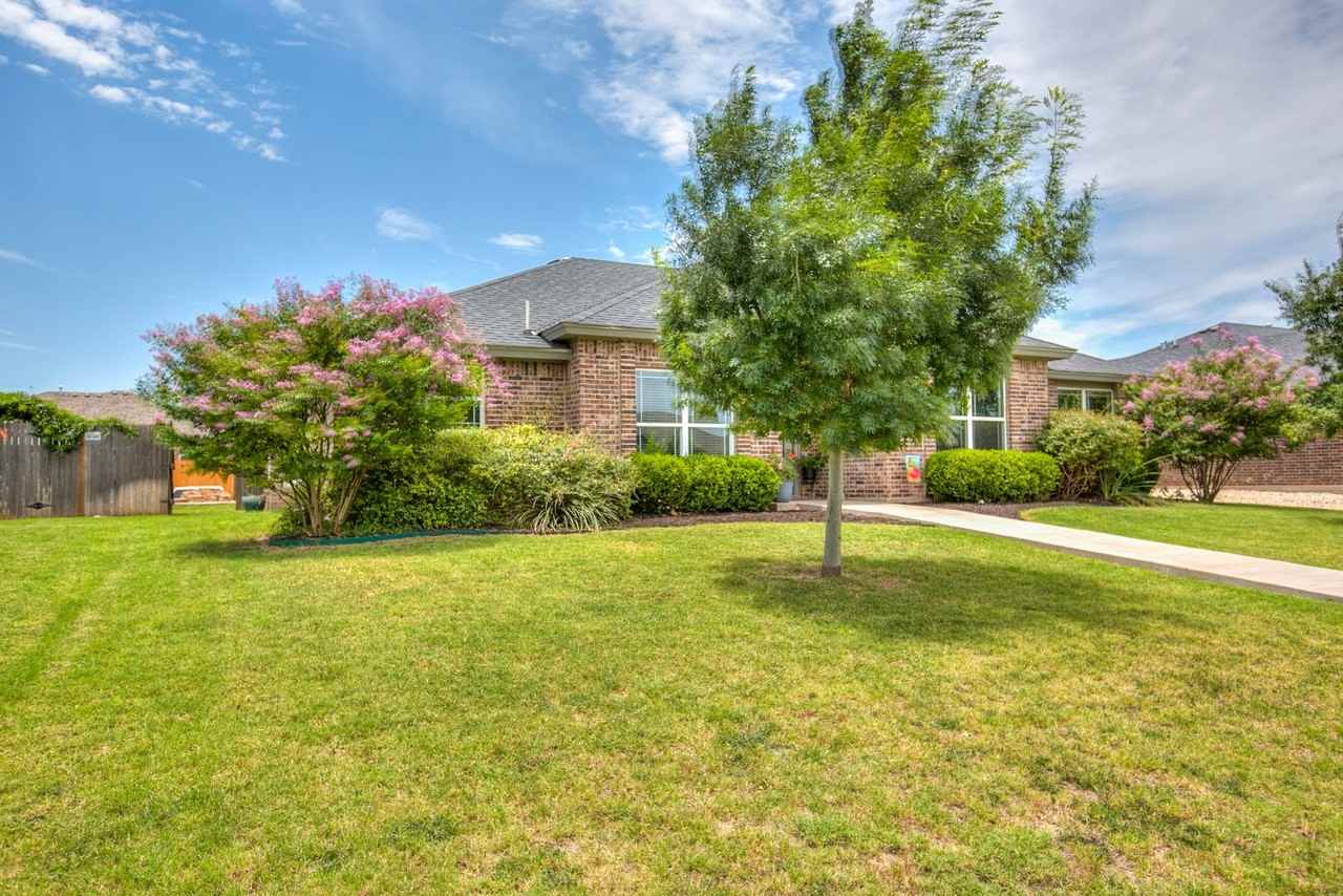 5022 Red Oak Ln - Photo 3 of 30