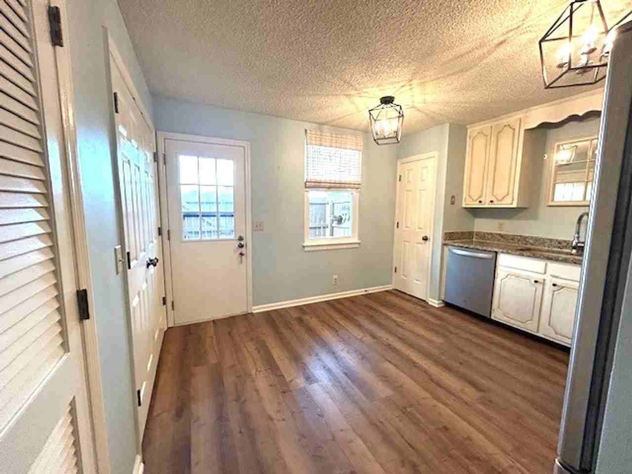 144 Mcmurray Cir - Photo 6 of 17