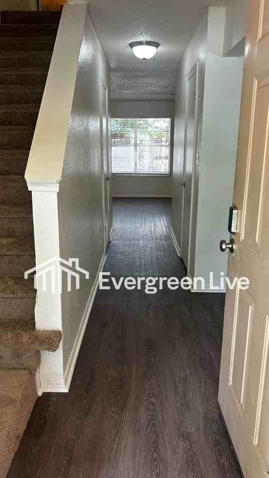 56 Blue Echo Ct - Photo 3 of 28