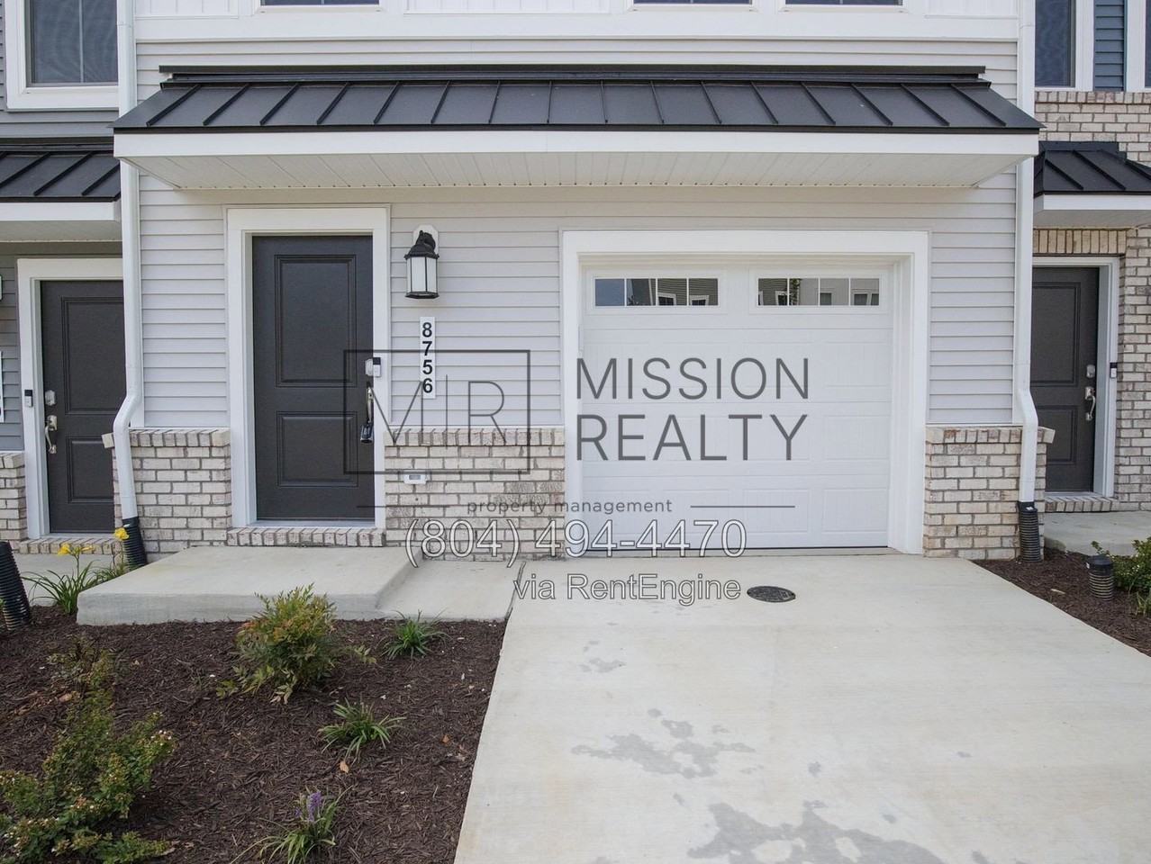 8756 Whitman Dr - Photo 2 of 32