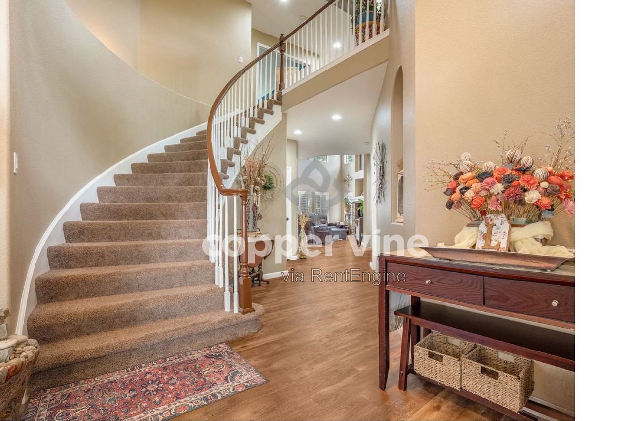 13148 Logan St - Photo 3 of 27