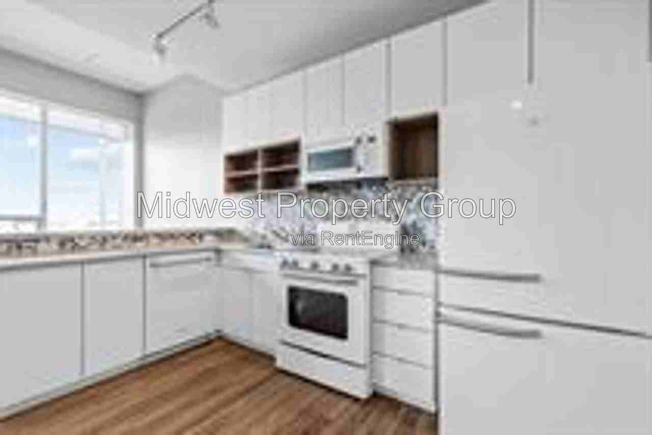 4100 Lindell Blvd #202 - Photo 4 of 14