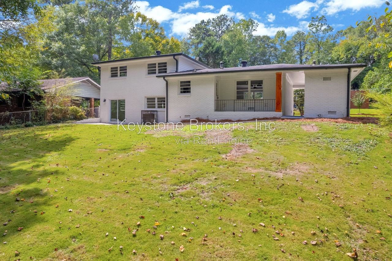 2678 Rainbow Forest Dr - Photo 2 of 8