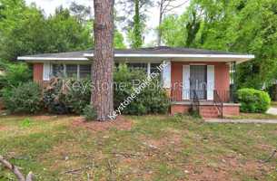 featured image of 2634 Tredway Dr
