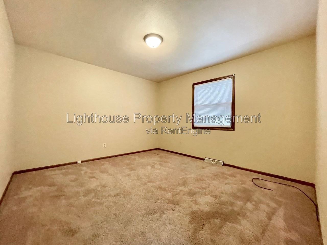 8128 20th Ave - Photo 7 of 18