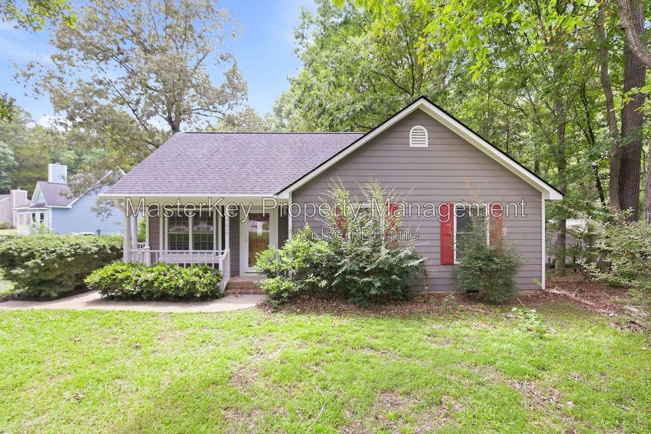 5017 Walton Hill Rd - Photo 2 of 31