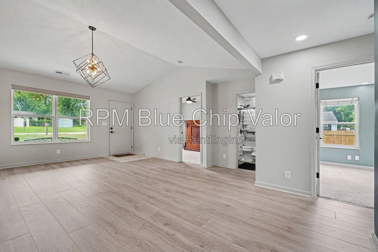 5133 Cook Ave - Photo 2 of 23