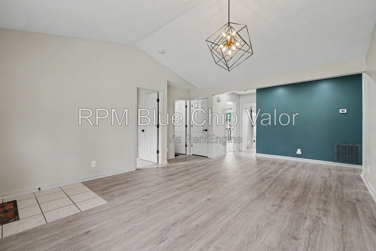 5133 Cook Ave - Photo 3 of 23