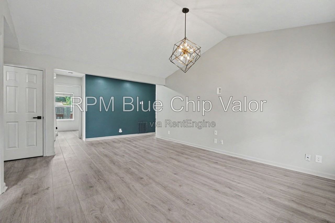5133 Cook Ave - Photo 4 of 23