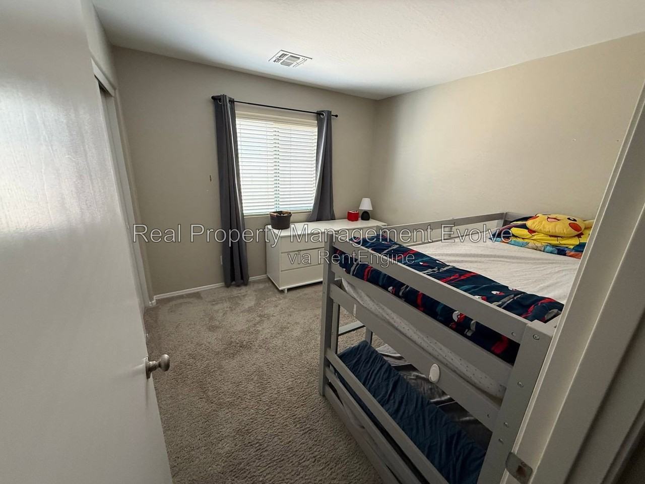 7105 S 251st Dr - Photo 5 of 16