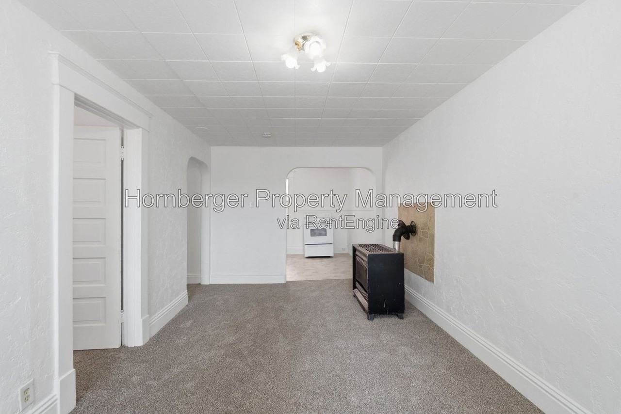 1509 N Wall St #1503B - Photo 6 of 19
