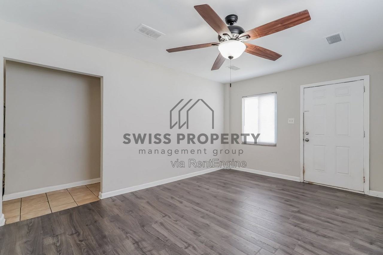 1436 Oakwood Ave - Photo 5 of 15