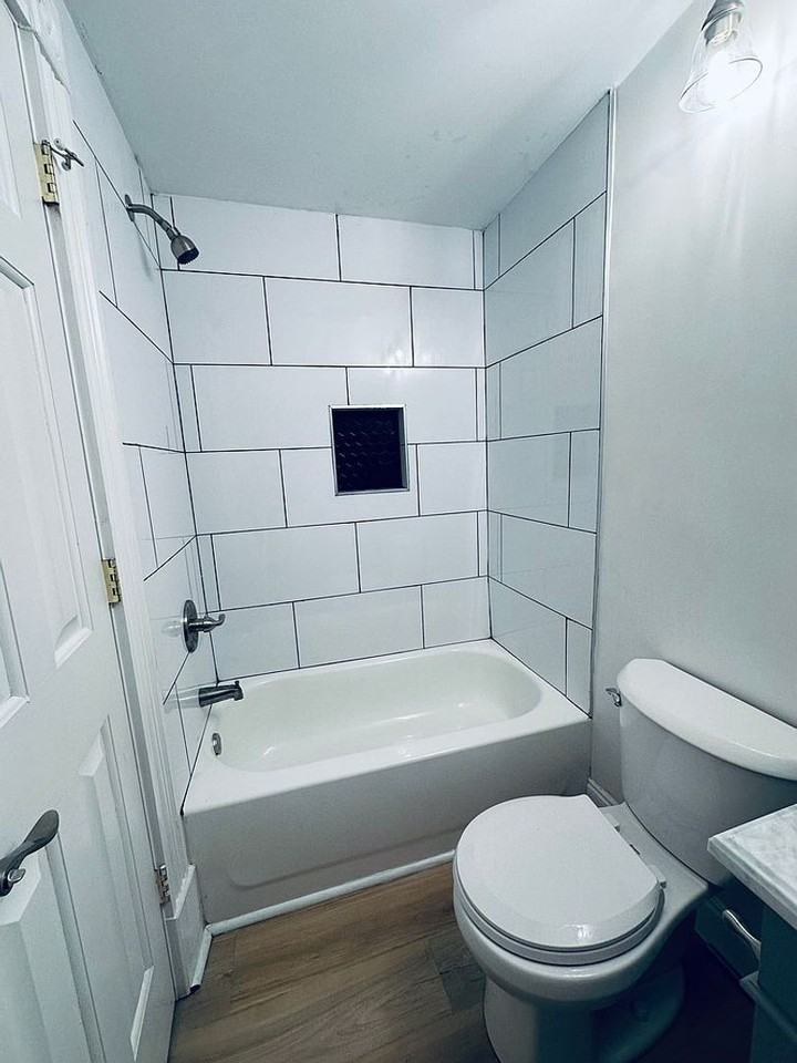 323 Park Ave - Photo 4 of 6