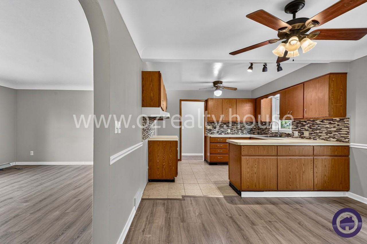 3226 N Mccord Rd - Photo 5 of 24
