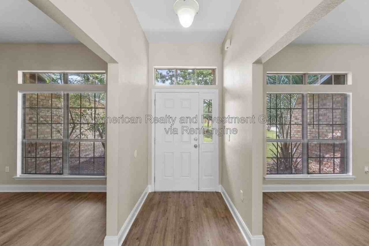 6255 Bullet Dr - Photo 3 of 31