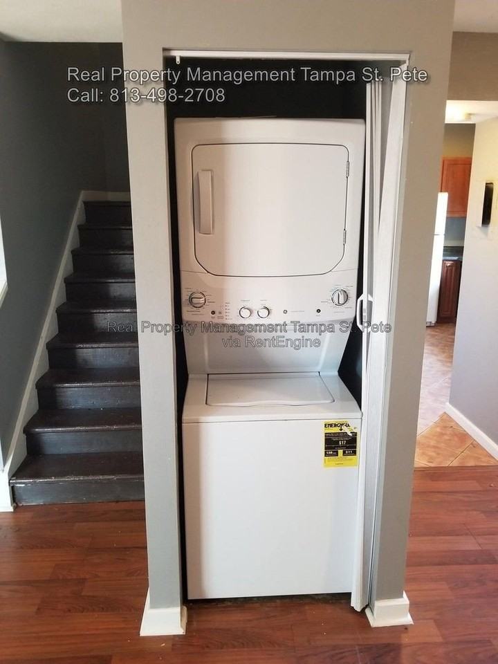 5627 Ashley Oaks Dr #2 - Photo 7 of 16