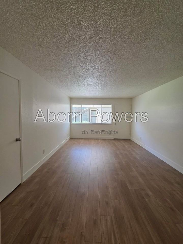 1255 Williams Way #1275-3 - Photo 3 of 14