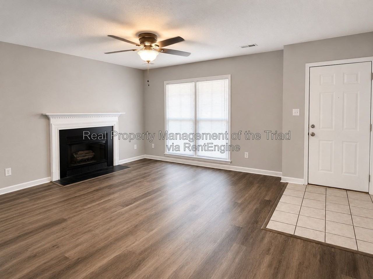 6907 Cedar Bend Ct - Photo 3 of 11