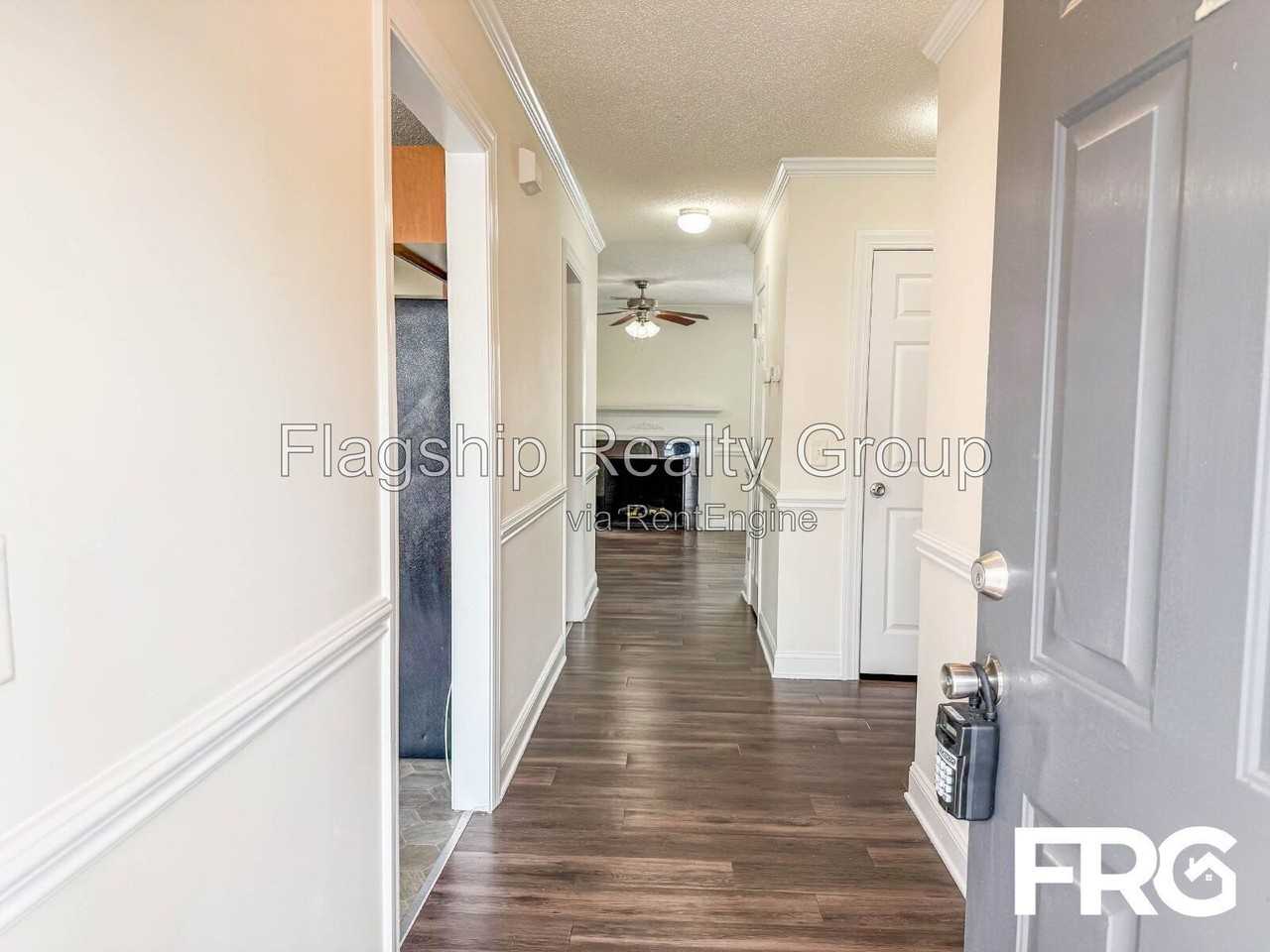 4243 Dudleys Grant Dr - Photo 4 of 45