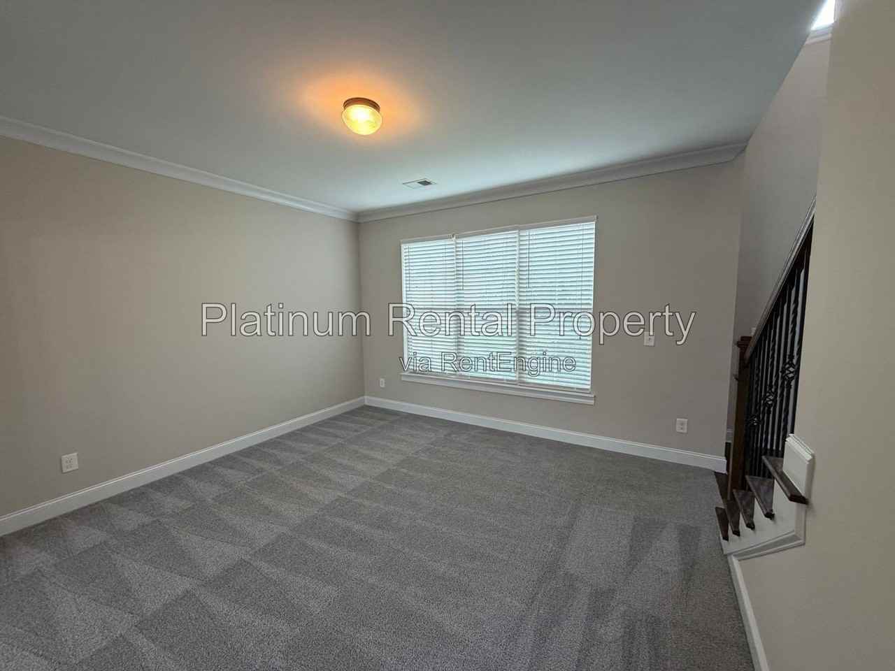 5075 Rialto Way - Photo 5 of 42