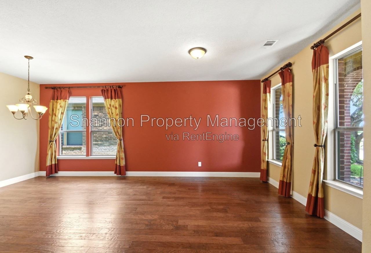 11119 Hayden Falls Dr - Photo 7 of 38