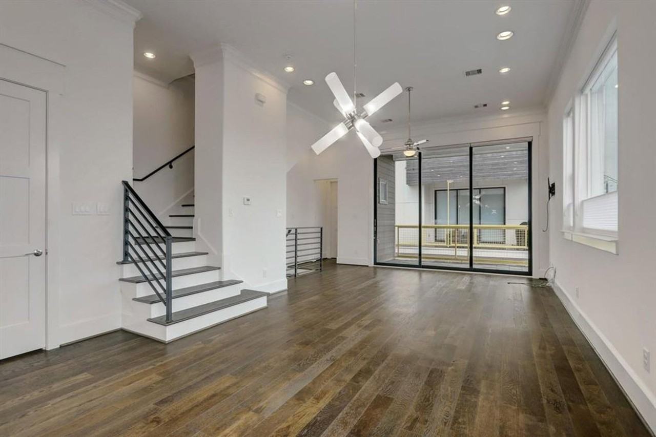 1211 Hickory St #A - Photo 4 of 16