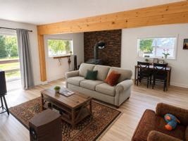 featured image of 38935 Pine St