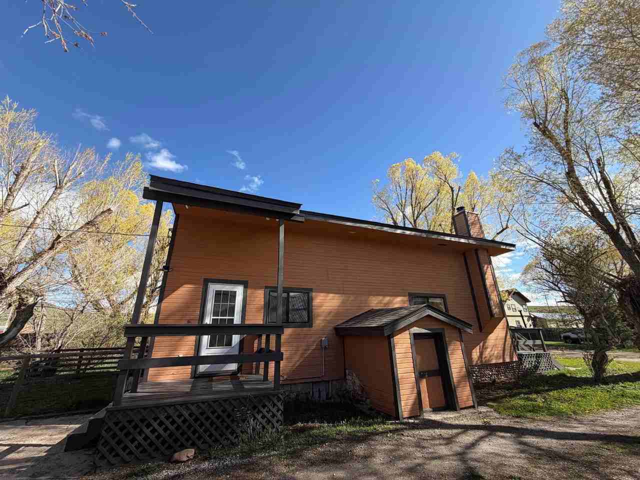38935 Pine St - Photo 3 of 14