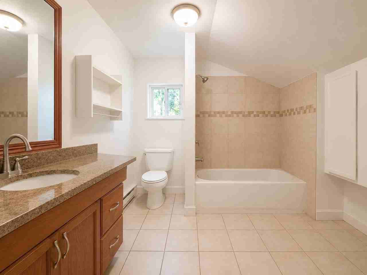 38935 Pine St - Photo 7 of 14