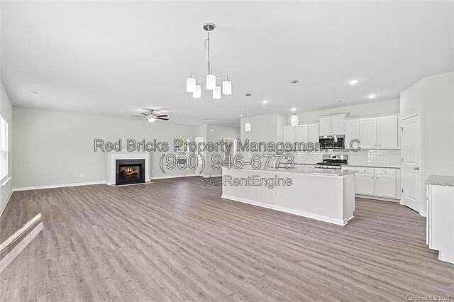 4433 Cecilia Ln - Photo 4 of 14