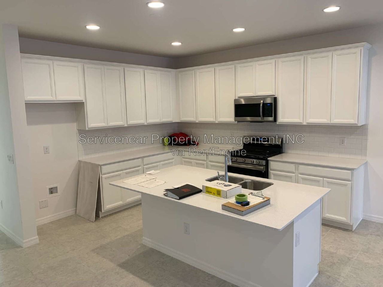 6310 Goldcoast Ave - Photo 7 of 25