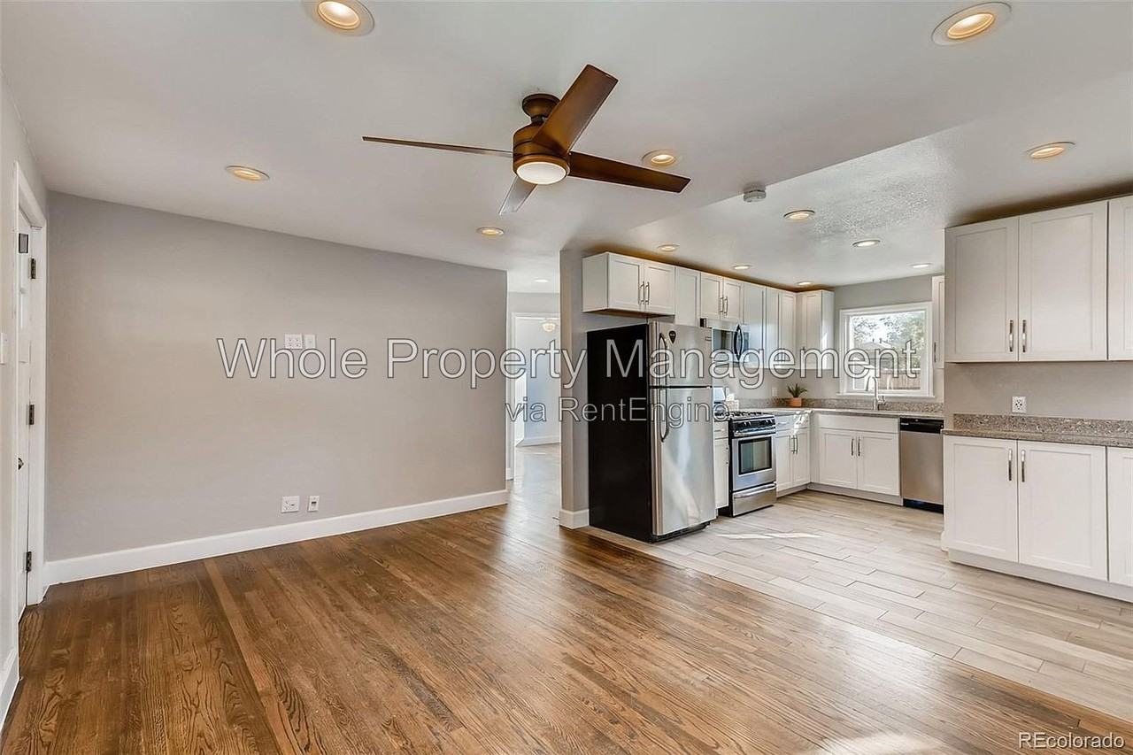 1764 Oswego St - Photo 7 of 29
