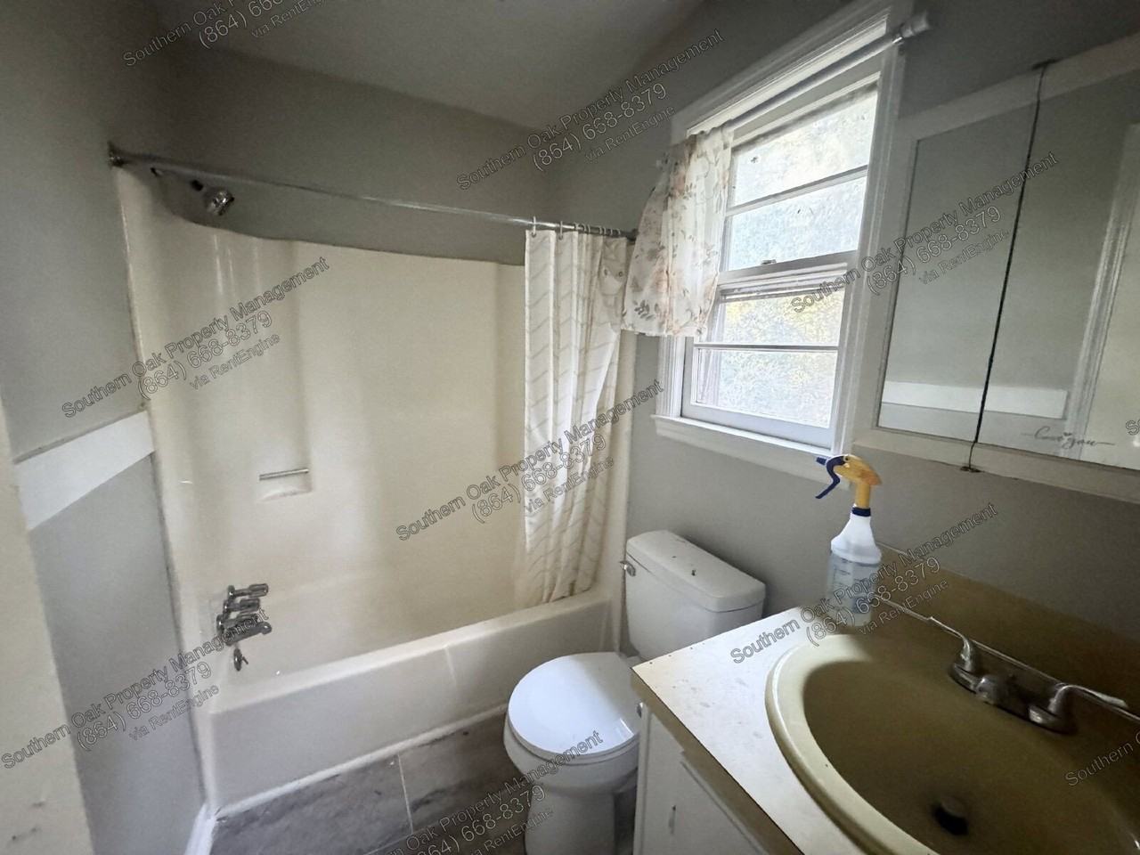 200 Holliday Ln #A - Photo 4 of 5