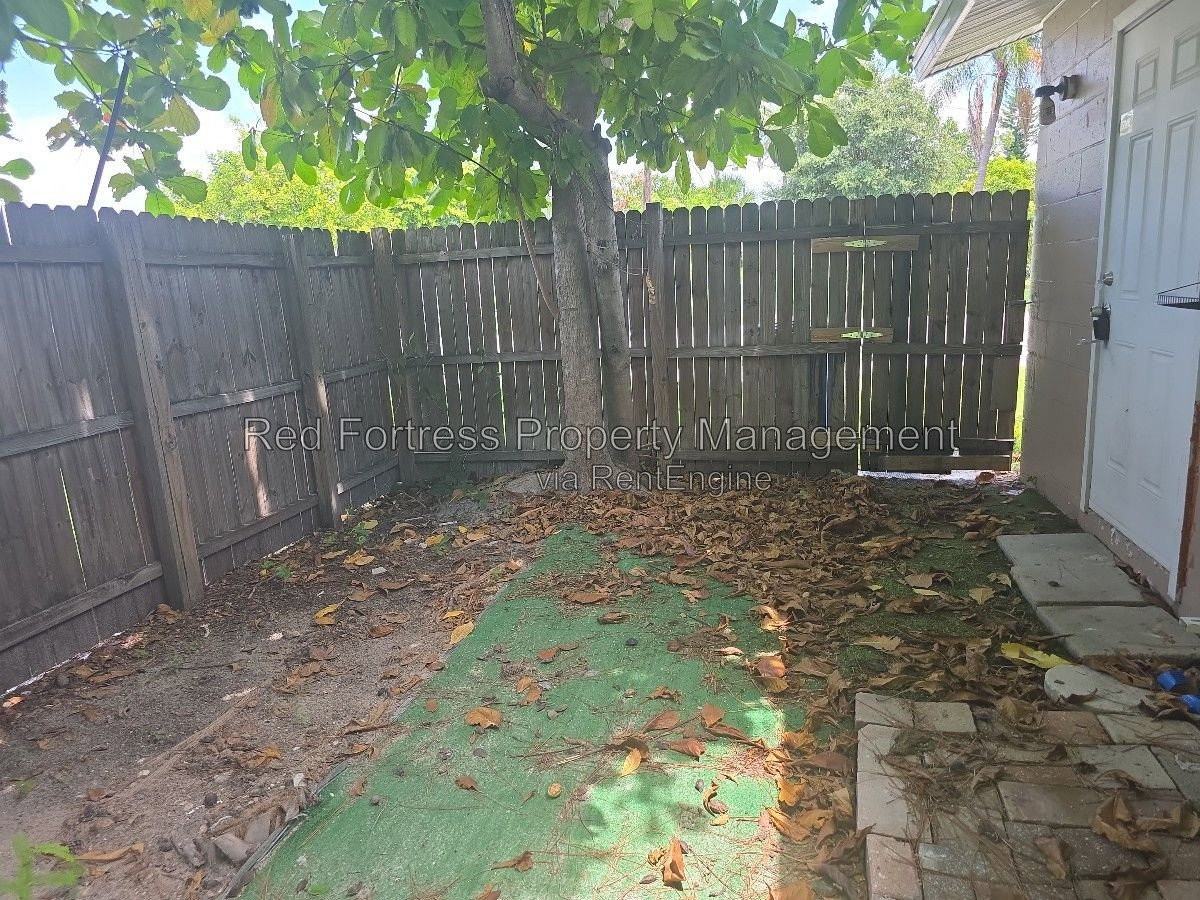 5504 3rd Ave #B - Photo 3 of 6