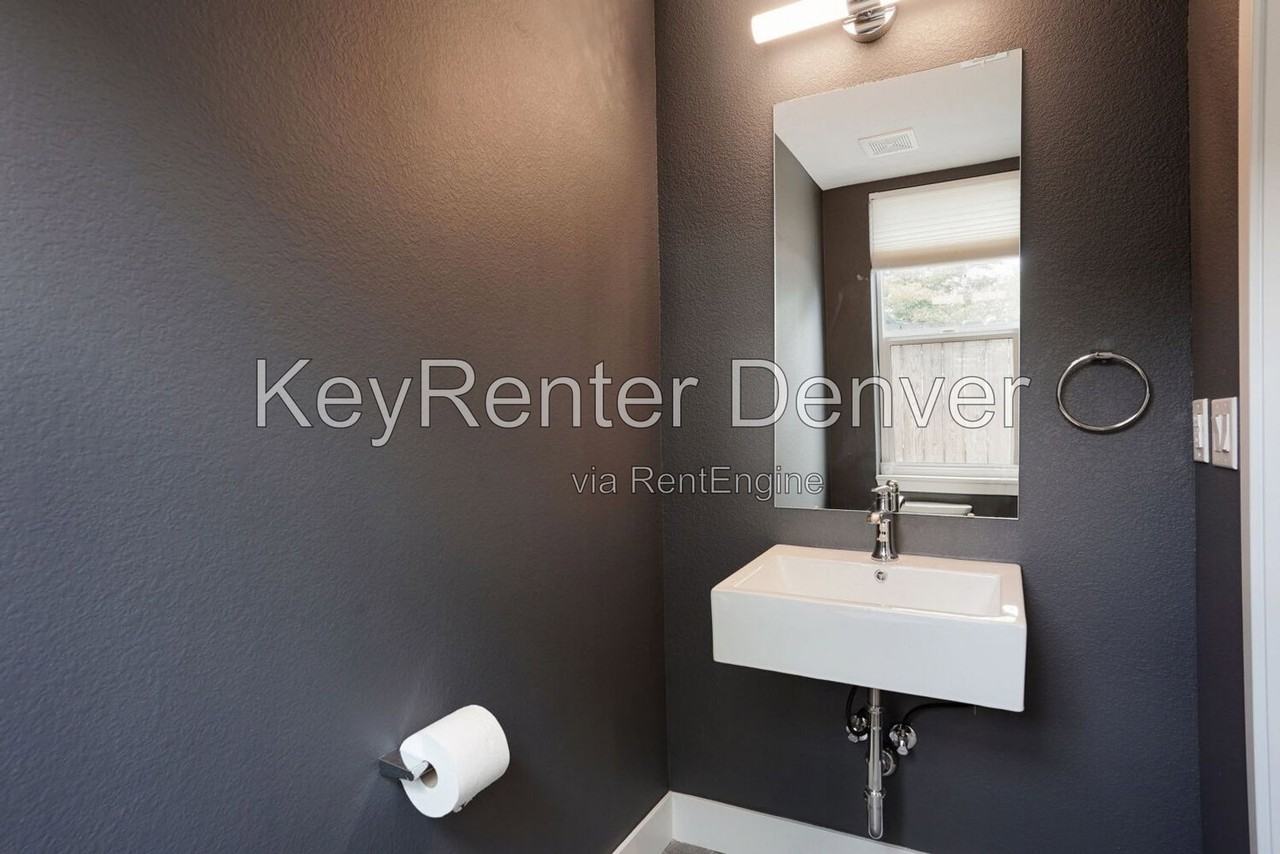 3820 Zenobia St - Photo 7 of 12