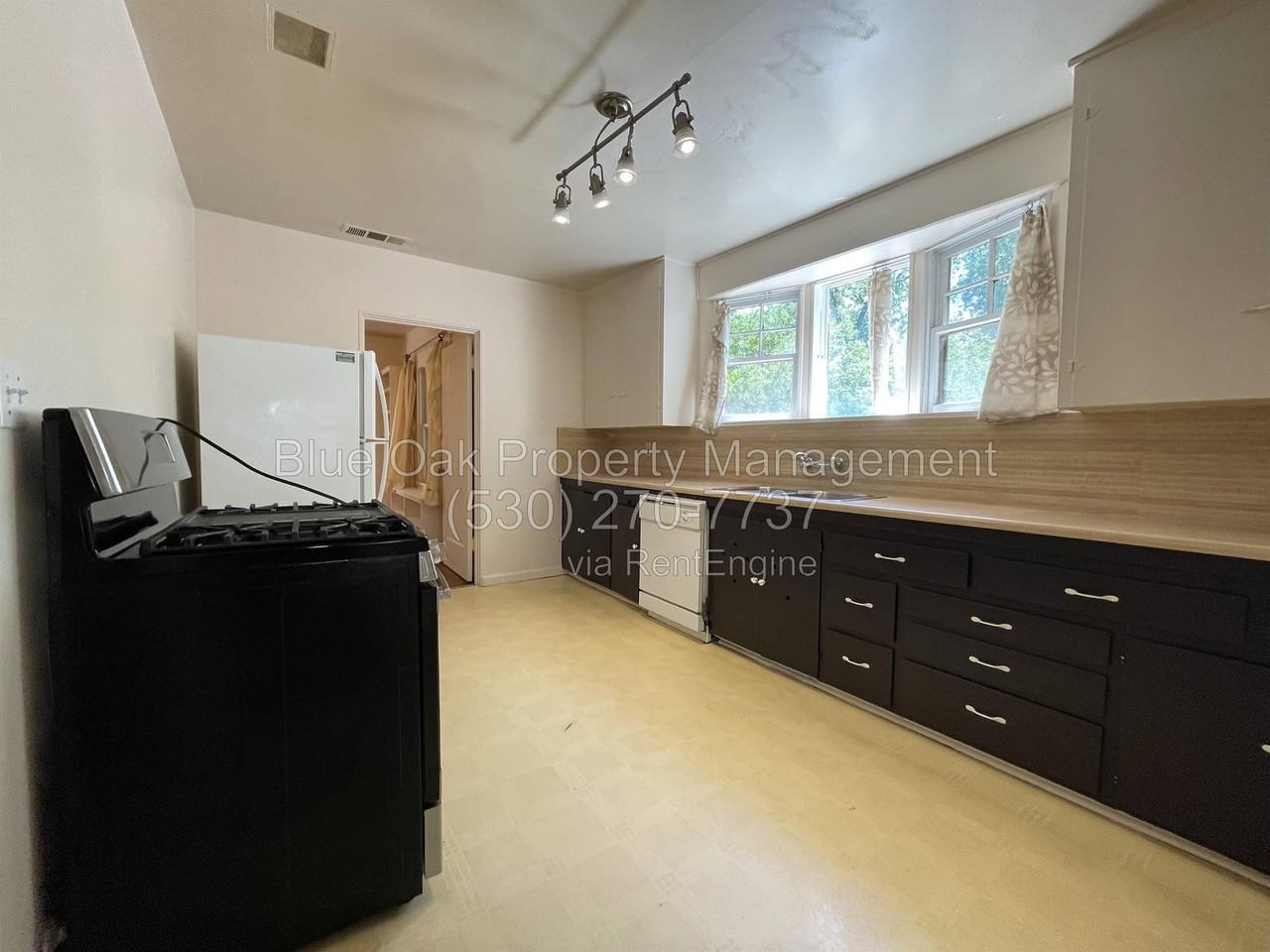 396 E 1st Ave - Photo 5 of 14