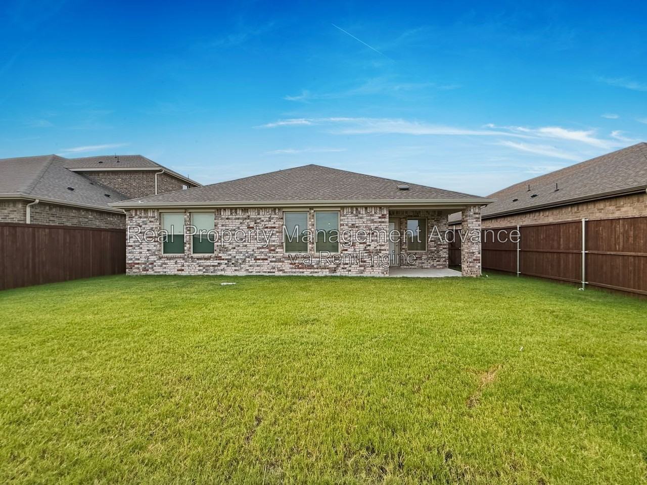 1629 Topaz Trl - Photo 2 of 16