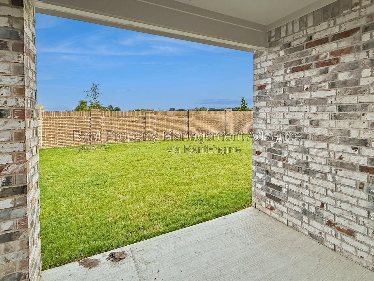 1629 Topaz Trl - Photo 3 of 16
