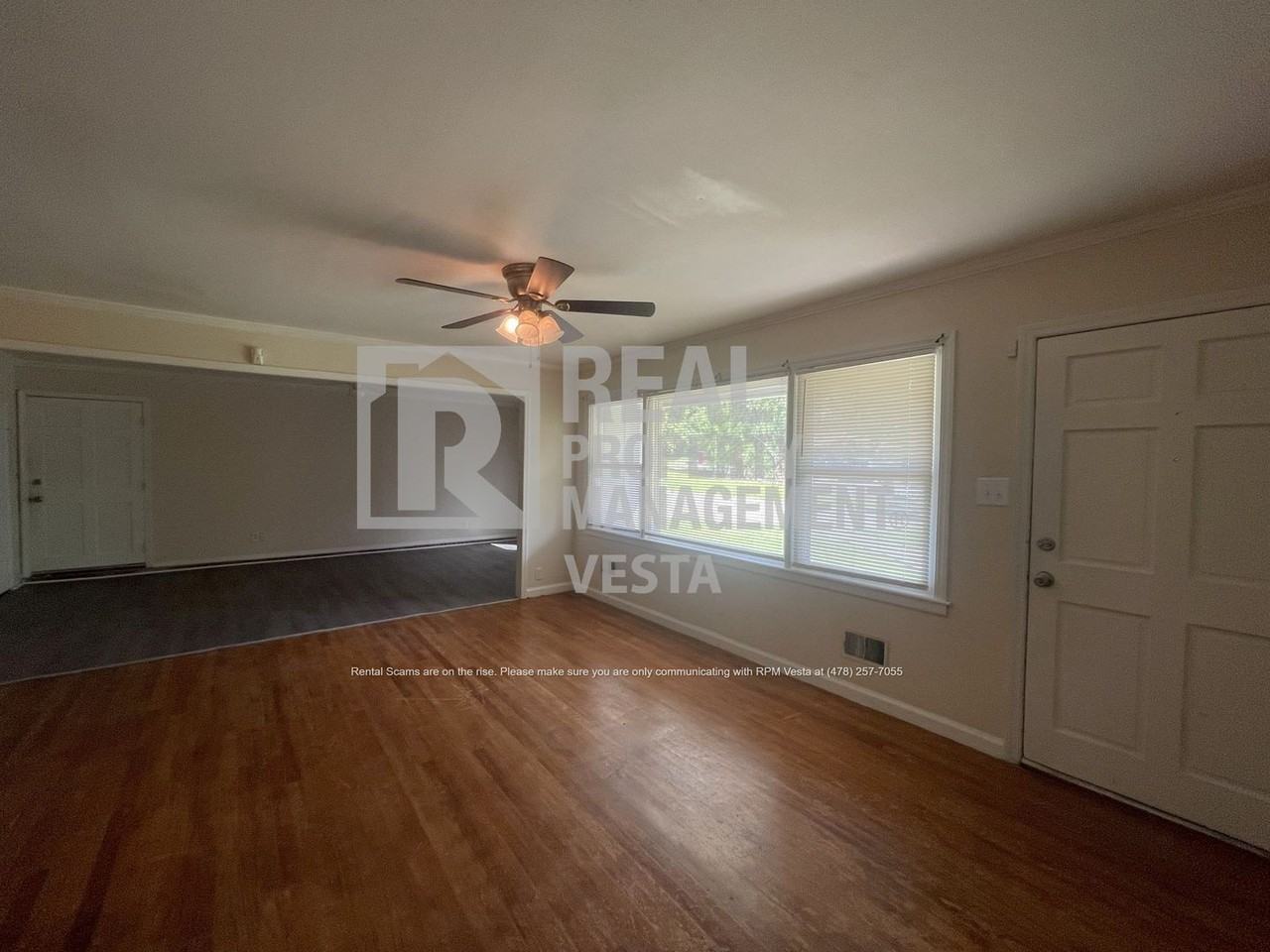2962 Glenrock Dr - Photo 3 of 18