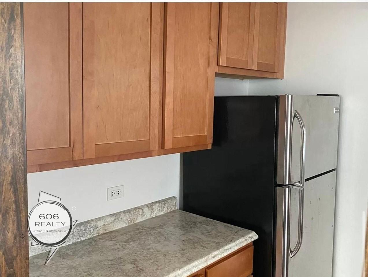 3254 Maple Ave #3C - Photo 2 of 11