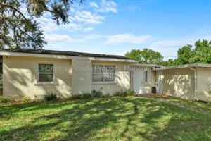 featured image of 226 S Hill Ave